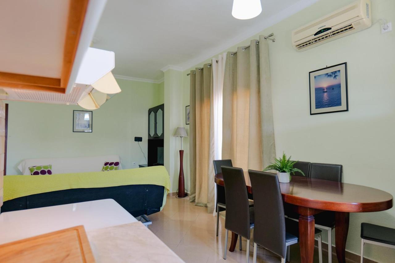 Malasi Apartments Ksamil Esterno foto